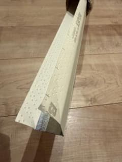 吉野石膏　タイガーコーナーテープ　1本（アウトコーナー）約2200mmのサムネイル