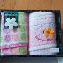 ババ様専用　OLIVE des OLIVE フェイスタオルのサムネイル