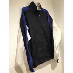 (終了)ナイキ NIKE ウインドブレーカーのサムネイル