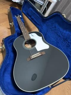 Gibson J-45のサムネイル