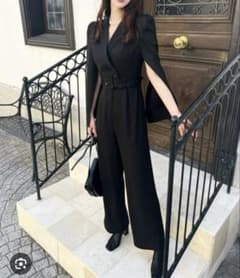 ROYAL PARTY ブラック オールインワン ベルト付きのサムネイル