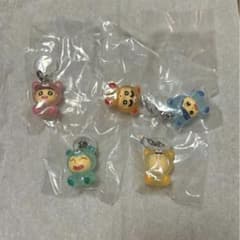 クレヨンしんちゃん　みんなでくまパジャマ　めじるしアクセサリー　5個セットのサムネイル