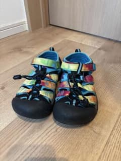 KEEN キッズ サンダル 21cm タイダイのサムネイル