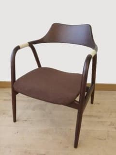 飛騨産業 キツツキ アイガーアームチェアーB USED 再塗装済 - メルカリ