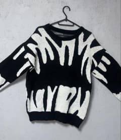 け*ん様 セーターニット 黒白 美品✨️のサムネイル