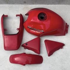 cb400sf nc31 外装 赤ソリ タンク サイドカバー テール フェンダー cb400sf nc31 外装 赤ソリ タンク サイドカバー テール フェンダー