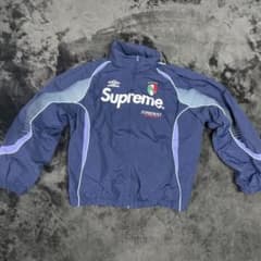 supreme umbroのサムネイル