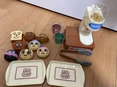 りゅうママさま　専用アンパンマン　パン工場のサムネイル