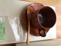 木製ペアカップソーサースプーン付きのサムネイル