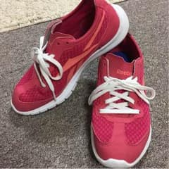reebok スニーカーのサムネイル