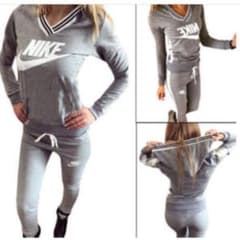 NIKE  フード付きセットアップ(男女兼用)のサムネイル