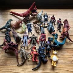 d*7様 ウルトラマン 怪獣 ソフビ フィギュア 25体セット 7／19〜24発