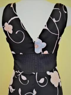 新品❤️ARMANI❤️アルマーニ☆美しいシルクの黒のドレス☆クラシック 