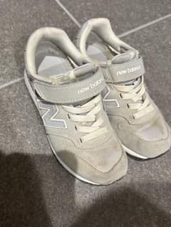 ニューバランス996のサムネイル