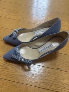 JIMMY CHOO ブルーポインテッドトゥヒール 36.5のサムネイル
