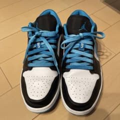 NIKE AIR FORCE 1 '07のサムネイル