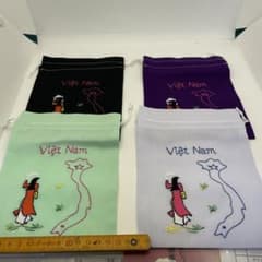 ベトナム刺繍巾着袋中4枚ベトナムの地図模様のサムネイル