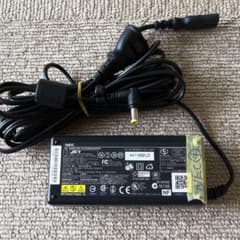 NEC④ADP64　出力：19V、3.16Aのサムネイル