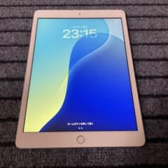 4 iPad 7世代 32GB SIMフリー シルバーのサムネイル
