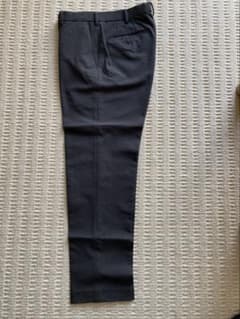 UNIQLO スラックス ダークグレー 79cmのサムネイル
