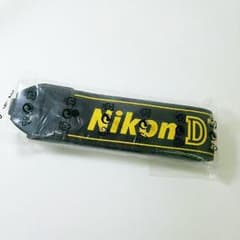 値下げ！ 未使用 純正D750用 ストラップのサムネイル