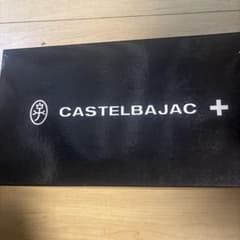 CASTELBAJAC ホワイト スニーカー本物です。一回使用しました。のサムネイル