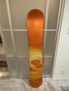 中古　Salomon スノーボード　154センチのサムネイル