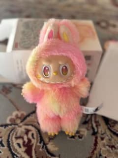 ラブブ　ピンク