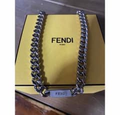 Fendi チェーンリンクネックレス　チェーンネックレスfendiのサムネイル