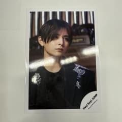 山田涼介 写真のサムネイル
