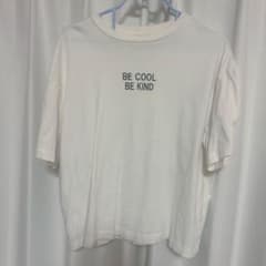 GU Tシャツのサムネイル