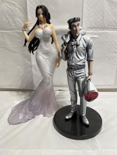 野原ひろし フィギュア リペイント品 おまけ付き - メルカリ