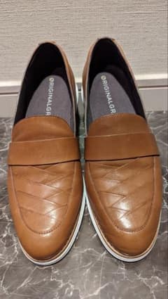 MKKさま用　COLE HAAN　オリジナル グランド ローファーのサムネイル