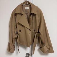 【明日までセール】MURUA クロップドショートトレンチコート　ムルーアのサムネイル