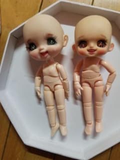 こませいな様専用専用オビツ11左側の子のみのサムネイル