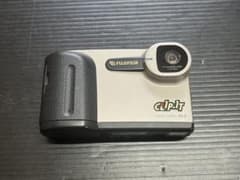 FUJIFILM CLIP-IT DS-8 富士フィルム デジタルカメラ - メルカリ
