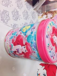 ＊ ディズニー アリエル 缶＊ (*´˘`*)♡のサムネイル