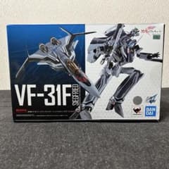 DX 초합금 극장판 마크로스 델타 VF-31F 지크프리드