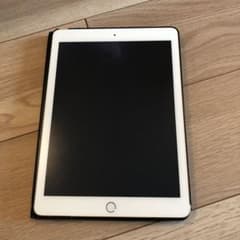 iPad MPG42J/Aのサムネイル
