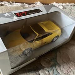 UT models Ferrari F355 GTS イエロー ミニカー - メルカリ