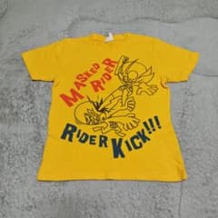7/25まで値下げ）仮面ライダー Tシャツ 130サイズ イエローのサムネイル