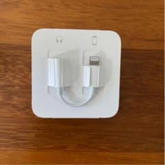 iPhone 交換アダプター 純正品のサムネイル