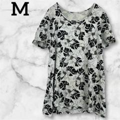 赤字覚悟✨花柄　Tシャツ 【M】　半袖　総柄　クルーネック　プルオーバー　夏服