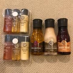 POLA アロマエッセゴールド トラベルセットのサムネイル