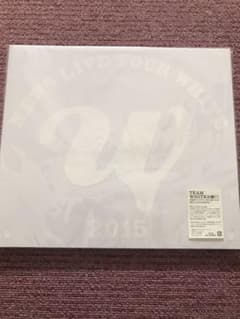 NEWS/NEWS LIVE TOUR 2015 WHITE〈初回盤・3枚組〉のサムネイル
