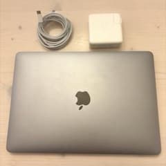 MacBook pro 2017 2.3GHz 充電器 13inch 250GBのサムネイル