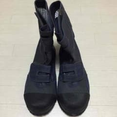 新品☆安全靴27センチのサムネイル