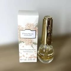 Flora Notis JILLSTUART ネイルオイルのサムネイル