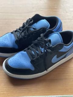 NIKE AIR JORDAN 1 LOW スニーカーのサムネイル