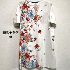 新品★タグ付ZARA★ザラベーシック 花模様チュニックワンピース　ボタニカル　Mのサムネイル